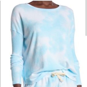 Theo and Spence Tie Dye Blue Top size L